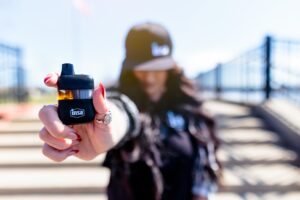 Insa All-In-One Vape - Titan lifestyle